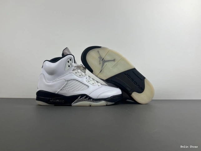 Bmlin Shoes JORDAN BLACK' AIR 'WHITE RETRO DD0587-110 5 0710